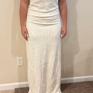Elegant White Maxi Dress